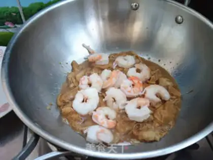 Make Shrimp face step 9