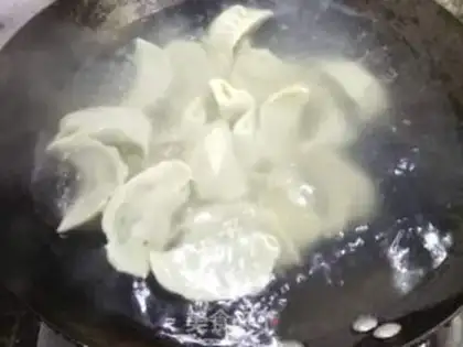 Make Scrambled mushrooms and meat dumplings step 8