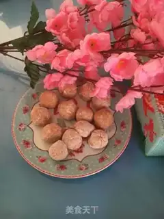 Make Pineappleballs step 4