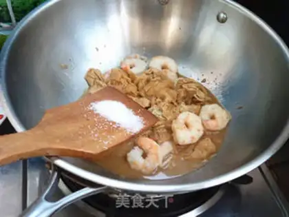 Make Shrimp face step 10