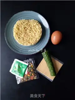 Make Cheese eggs for noodles step 0