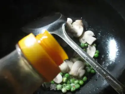 Make Soybeans fried mushrooms step 6