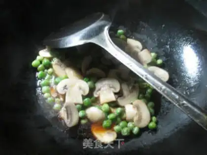 Make Soybeans fried mushrooms step 8