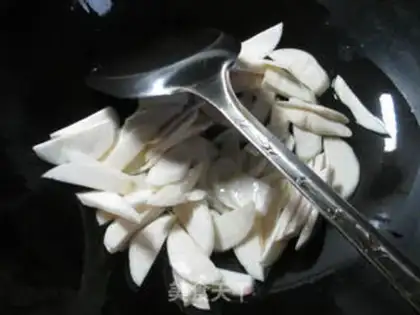 Make Eggs dry and white step 2