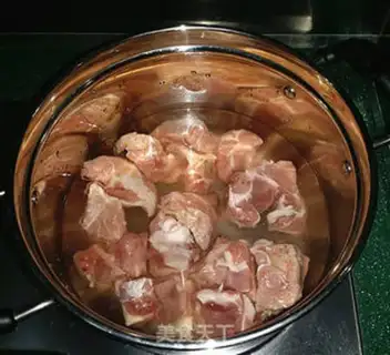 Make Blue radish steak soup step 0