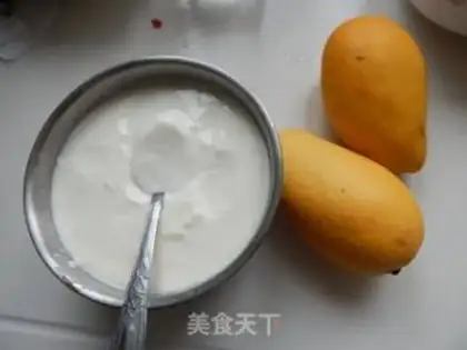 Make Mango yogurt shake step 0