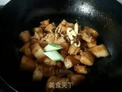 Make Flowers and red meat step 5