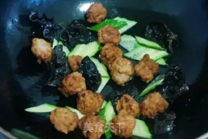 Make Sneakyballs step 5