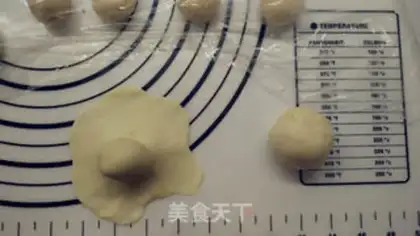 Make Little egg souffle step 8