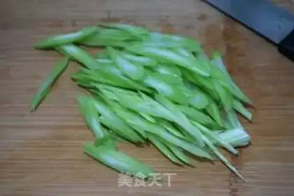 Make Eggs and celery step 2