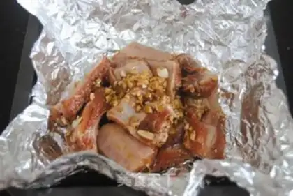 Make Garlic roasted ribs step 5