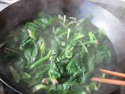 Make Nut sauce and cabbage step 3