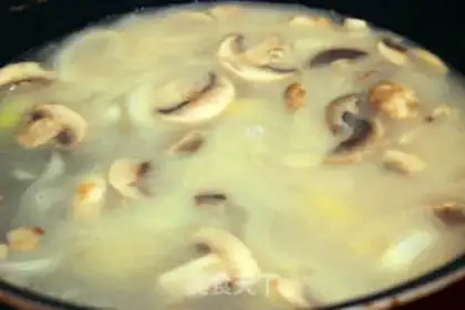 Make Western clam soup step 8