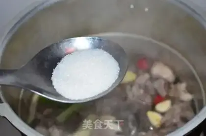 Make Five fragrances of beef step 4