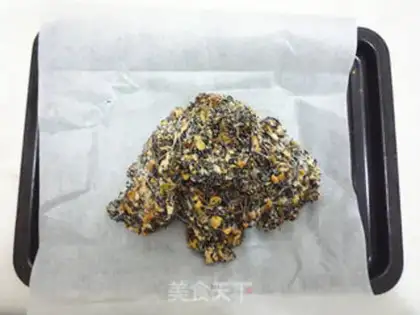 Make walnut sesame sugar step 7