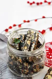 Make walnut sesame sugar step 12
