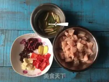 Make Spicy chicken step 0