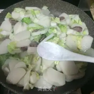 Make Weenie fried pastry step 5