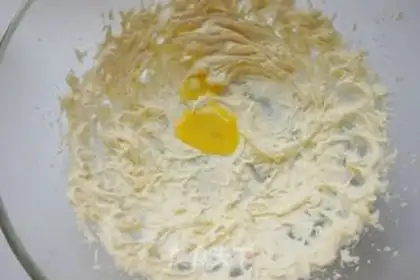 Make Fooks and frosting cookies step 1