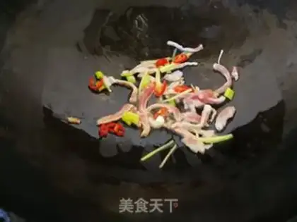 Make Home cuisine noodles step 3