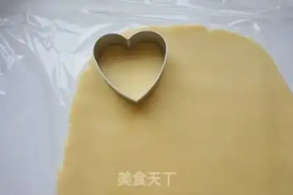 Make Fooks and frosting cookies step 4
