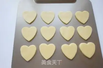 Make Fooks and frosting cookies step 5