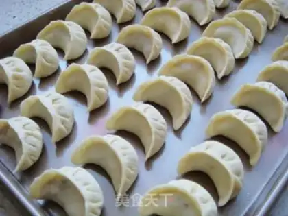 Make Piggy dumplings step 7
