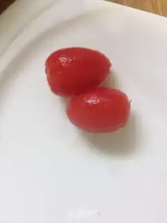 Make The wine makes the fruit step 0