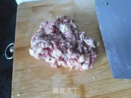 Make Squeeze the meat step 1