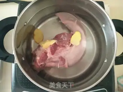 Make A cold pig tongue step 1