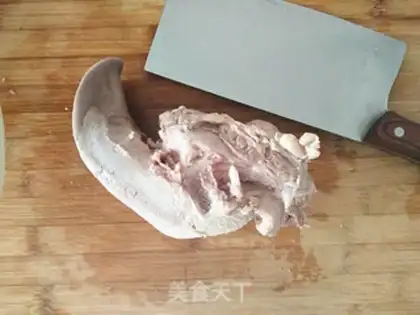 Make A cold pig tongue step 2