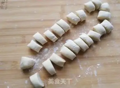 Make Pork dumplings step 5