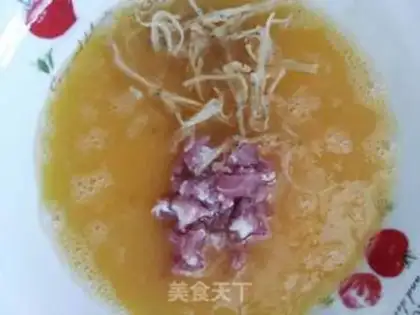 Make Silverfish meat, steamed eggs step 2