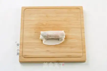 Make Shrimp rolls step 7