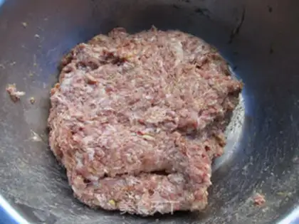 Make The mushroom meatballs step 1