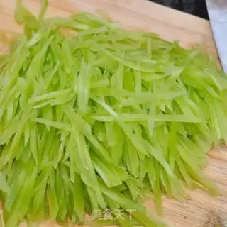 Make Spicy silk step 1