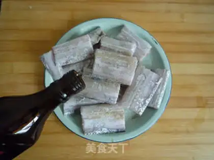 Make Red-fried fish step 1