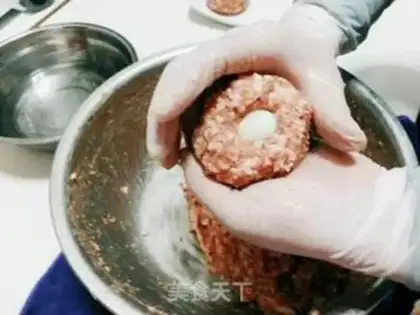 Make Red burning lion head step 12