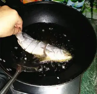 Make Squirrel yellowfish step 8