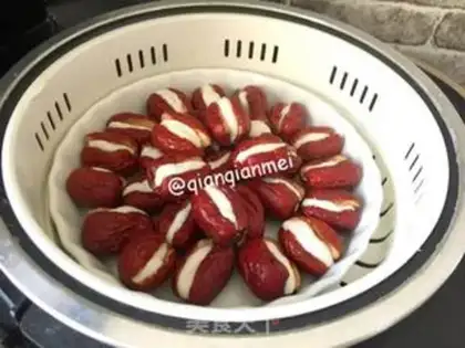 Make Sweet dates step 4