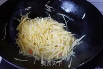 Make Spicy potatoes step 5