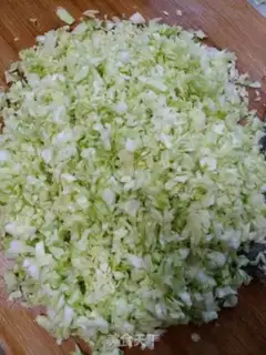 Make A cabbage dumpling step 2