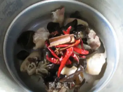 Make Black-mucked pig hoof step 3