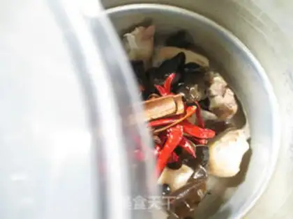Make Black-mucked pig hoof step 4