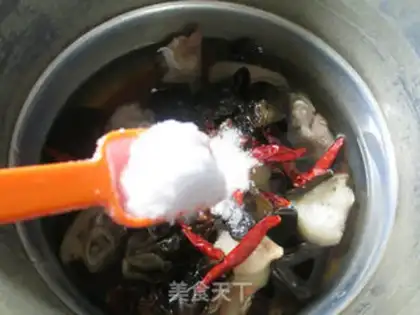 Make Black-mucked pig hoof step 8