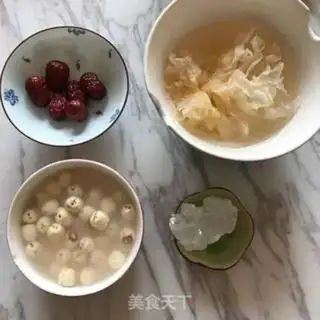 Make Silver Ear Lotus soup step 0