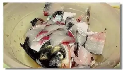 Make Pepper Frog Firepot step 1