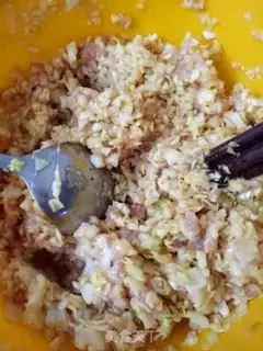 Make Pork and cabbage step 4