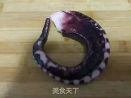 Make Garlic with fish step 0
