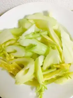 Make Celery powder step 2